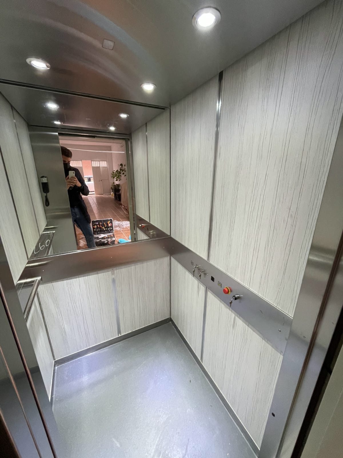 Cabina de ascensor residencial